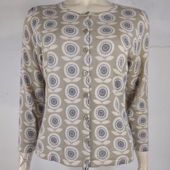 Garnet Hill Sweaters - Garnet Hill ivory gray green 100% Merino Wool floral print cardigan ladies Large